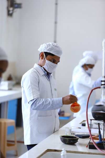 MK College Pharmacy Equipment